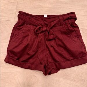High waisted Shorts with Pockets